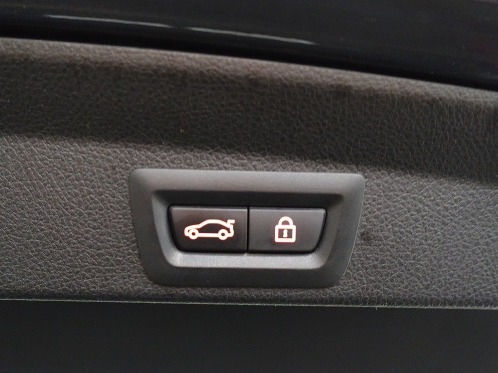 
BMW 4 Serie Gran Coupé 420i M Performance Aut- Harman Kardon, Head Up, Schuifdak, Memory, 360 Camera, Sfeerverlichting vol									