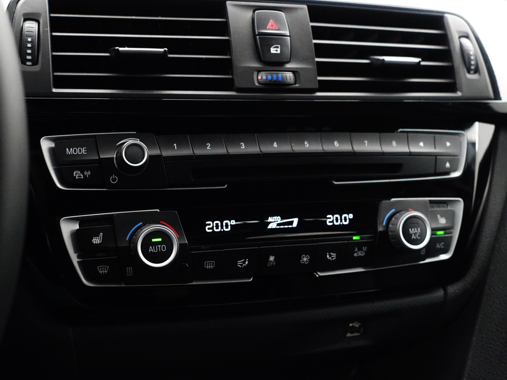 
BMW 4 Serie Gran Coupé 420i M Sport Shadowline Aut- Schuifdak, Head Up, Virtual cockpit, Harman Kardon, Xenon Led vol									