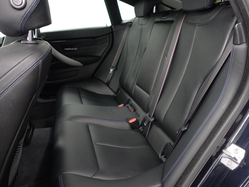 
BMW 4 Serie Gran Coupé 420i M Sport Shadowline Aut- Schuifdak, Head Up, Virtual cockpit, Harman Kardon, Xenon Led vol									
