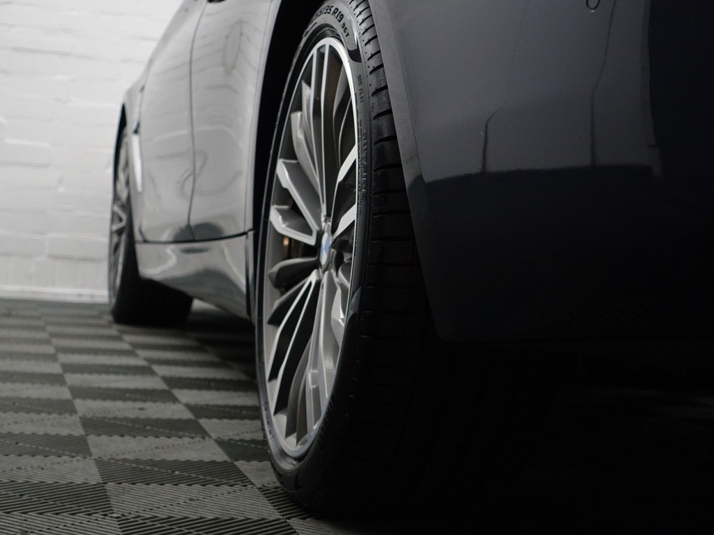 
BMW 4 Serie Gran Coupé 420i M Sport Individual Aut- Schuifdak, Standkachel, Harman Kardon, Sfeerverlichting, Virtual Cockpit, Xenon Led vol									