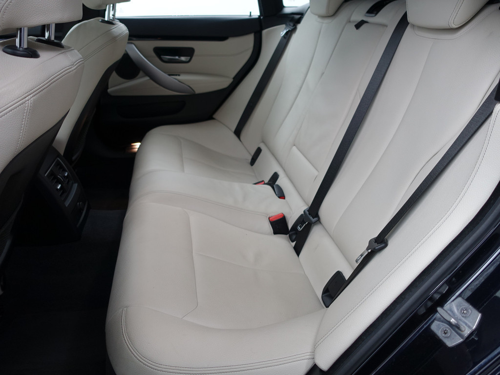 
BMW 4 Serie Gran Coupé 420i M Sport Aut- Schuifdak, Xenon Led, Ada Cruise, Camera, Standkachel, Stoelverwarming vol									