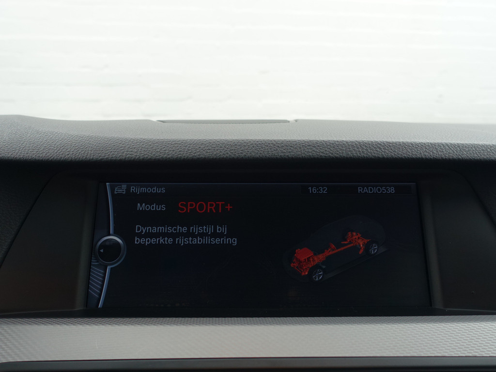 
								BMW 5 Serie Touring 520i 184Pk M Sport Aut- Panoramadak, Virtual Cockpit, Park Assist, Xenon Led, Navi vol									
