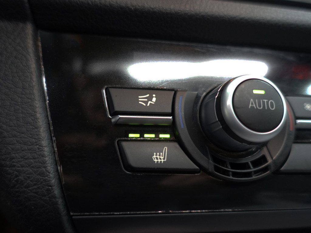 
								BMW 5 Serie Touring 520i 184Pk M Sport Aut- Panoramadak, Virtual Cockpit, Park Assist, Xenon Led, Navi vol									
