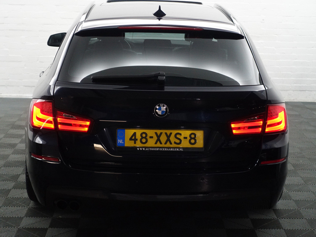 
								BMW 5 Serie Touring 520i 184Pk M Sport Aut- Panoramadak, Virtual Cockpit, Park Assist, Xenon Led, Navi vol									
