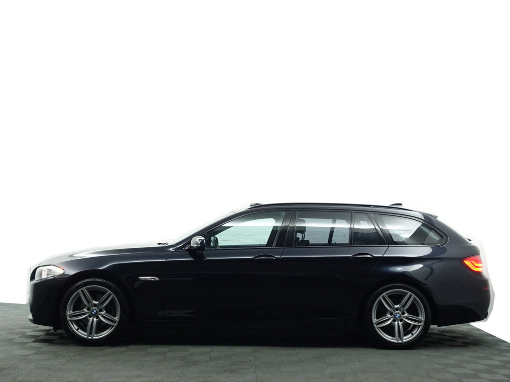 
								BMW 5 Serie Touring 520i 184Pk M Sport Aut- Panoramadak, Virtual Cockpit, Park Assist, Xenon Led, Navi vol									