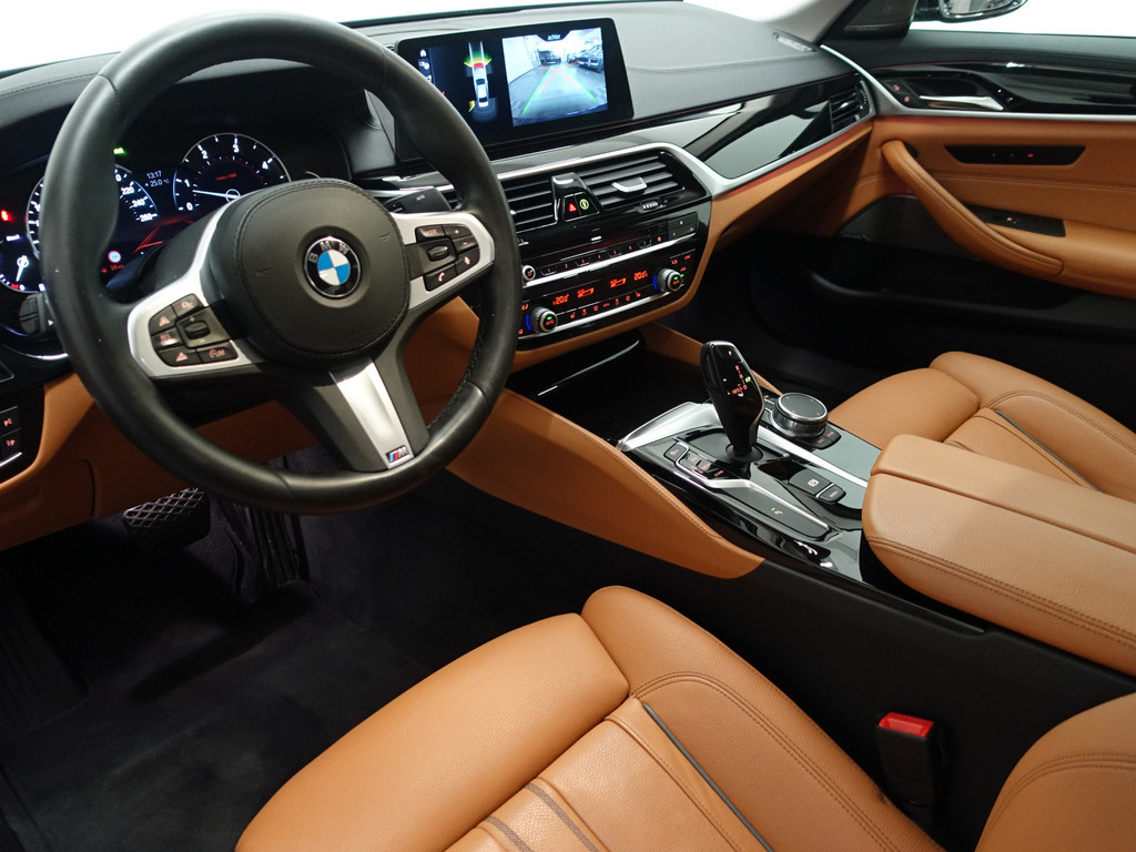 
BMW 5 Serie 530d M Sport Aut- Virtual Cockpit, Head up, Xenon Led, Memory, Harman Kardon vol									