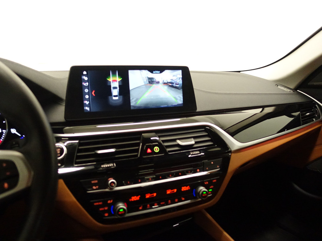 
BMW 5 Serie 530d M Sport Aut- Virtual Cockpit, Head up, Xenon Led, Memory, Harman Kardon vol									