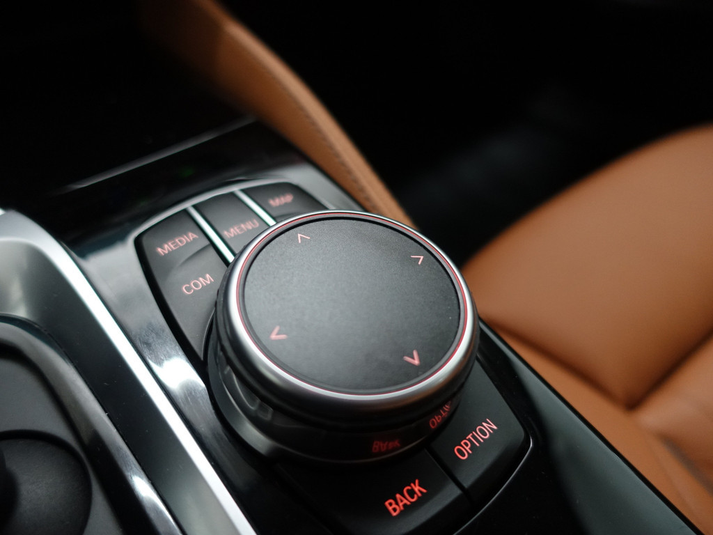 
BMW 5 Serie 530d M Sport Aut- Virtual Cockpit, Head up, Xenon Led, Memory, Harman Kardon vol									