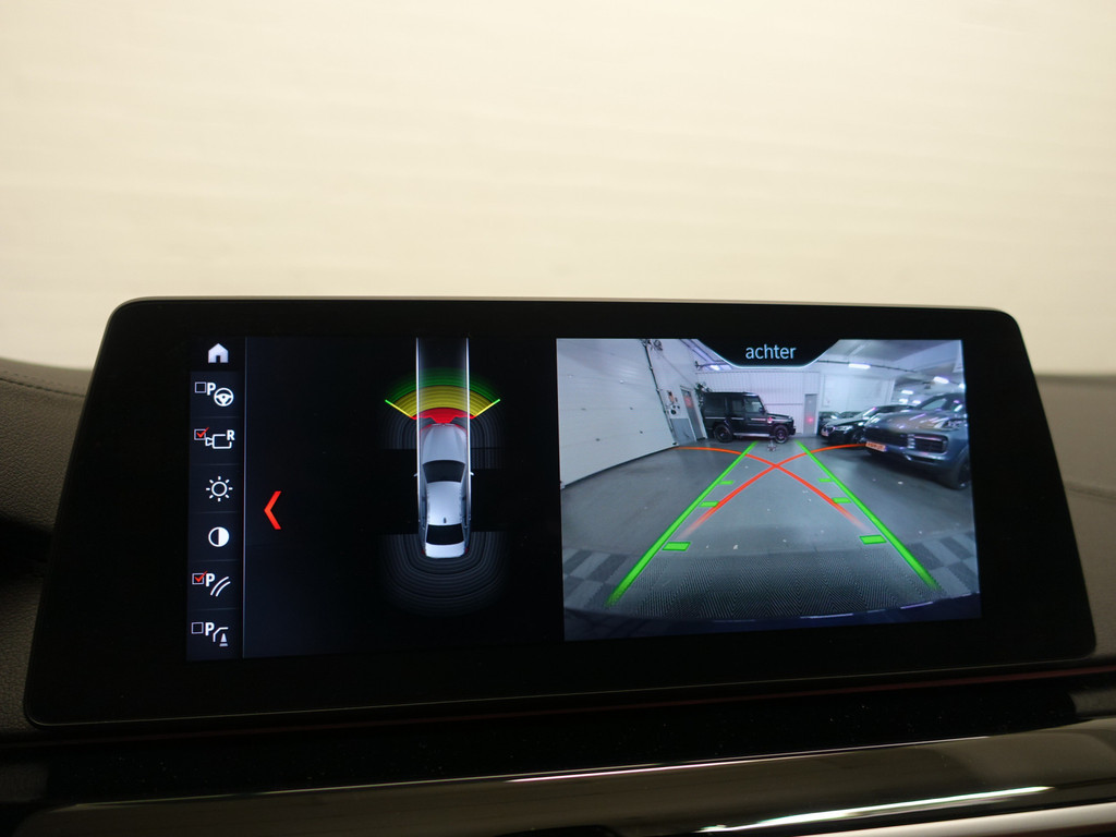 
BMW 5 Serie 530d M Sport Aut- Virtual Cockpit, Head up, Xenon Led, Memory, Harman Kardon vol									