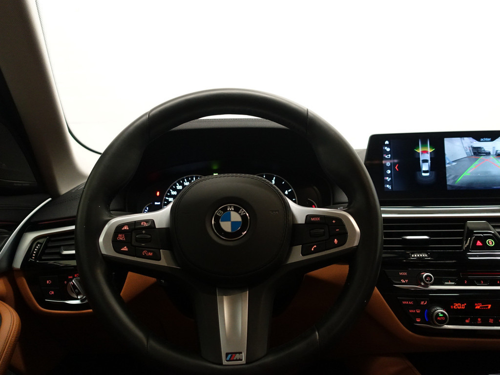 
BMW 5 Serie 530d M Sport Aut- Virtual Cockpit, Head up, Xenon Led, Memory, Harman Kardon vol									