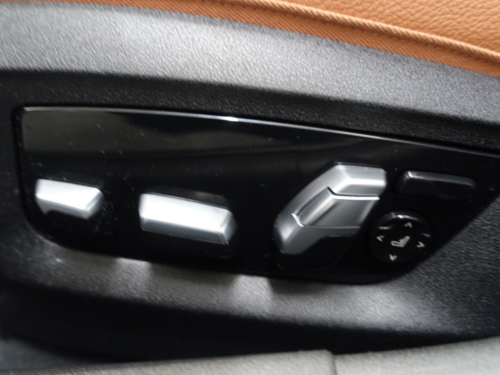 
BMW 5 Serie 530d M Sport Aut- Virtual Cockpit, Head up, Xenon Led, Memory, Harman Kardon vol									