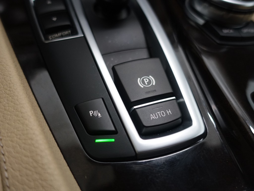 
BMW 5 Serie 528i High Executive Iuxury Aut- Harman Kardon, Virtual Cockpit, Memory, Navi, Xenon Led, Clima vol									