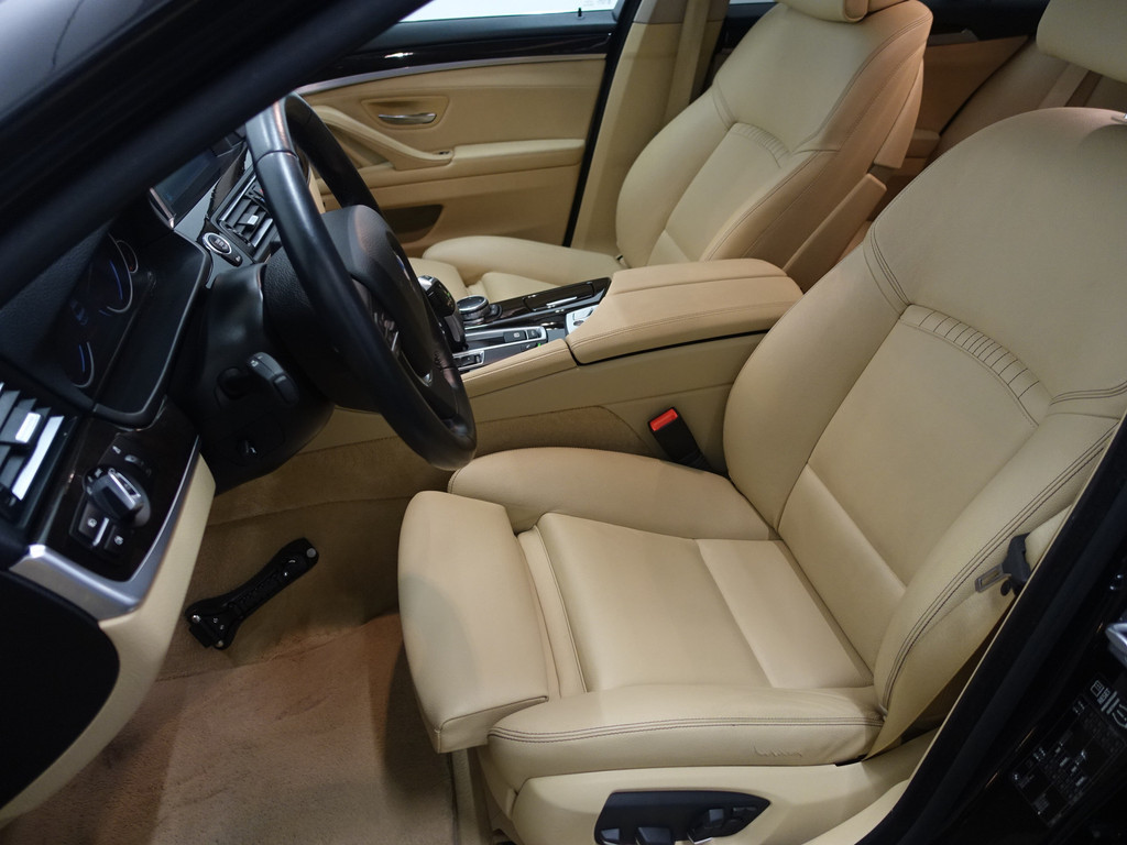 
BMW 5 Serie 528i High Executive Iuxury Aut- Harman Kardon, Virtual Cockpit, Memory, Navi, Xenon Led, Clima vol									