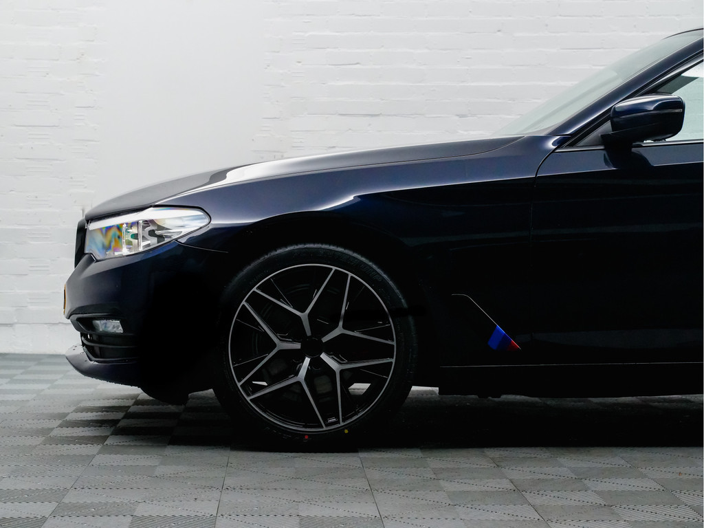 
								BMW 5 Serie 520D Sedan M Sport 191pk Aut- NAP 88dkm, Virtual Cockpit, Nappa Leder, Xenon led, Clima, Navi vol									