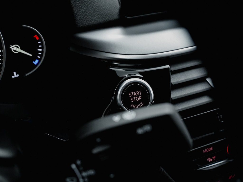 
								BMW 5 Serie 520D Sedan M Sport 191pk Aut- NAP 88dkm, Virtual Cockpit, Nappa Leder, Xenon led, Clima, Navi vol									