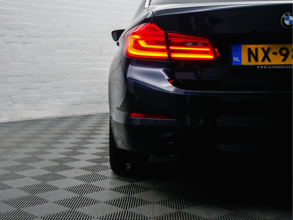 
								BMW 5 Serie 520D Sedan M Sport 191pk Aut- NAP 88dkm, Virtual Cockpit, Nappa Leder, Xenon led, Clima, Navi vol									
