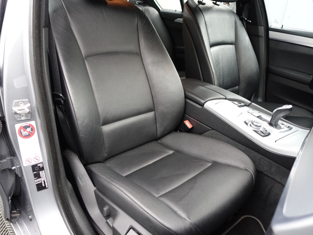 
BMW 5 Serie 520i M Sport Aut- Xenon Led, Stoelverwarming, Virtual Cockpit, Dynamic Select, Park Assist vol									