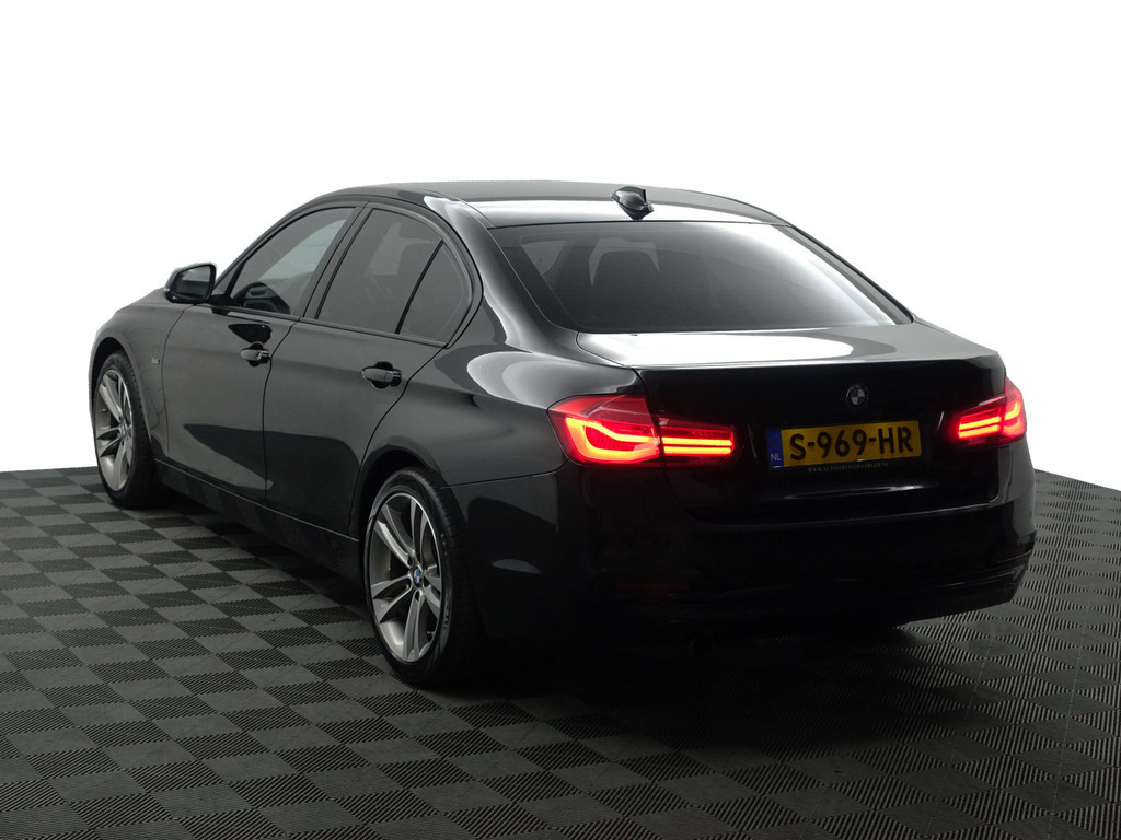 
BMW 3 Serie 318i High Executive Aut- Xenon Led, Sport Interieur, Standkachel, Sfeerverlichting, Park Assist vol									