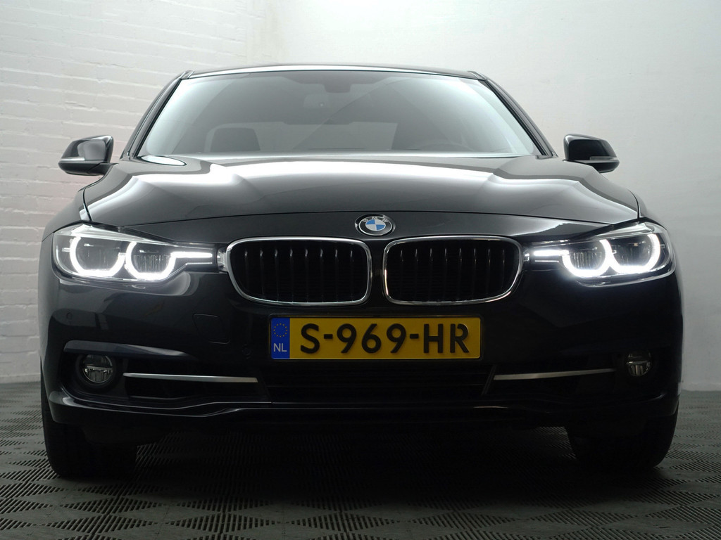 
BMW 3 Serie 318i High Executive Aut- Xenon Led, Sport Interieur, Standkachel, Sfeerverlichting, Park Assist vol									