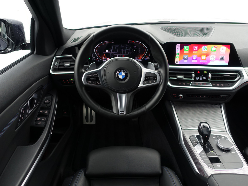 
BMW 3 Serie Touring 318i M Sport Aut- Sport Interieur, Carplay, Standkachel, Sfeerverlichting, Keyless, Ada Cruise vol									