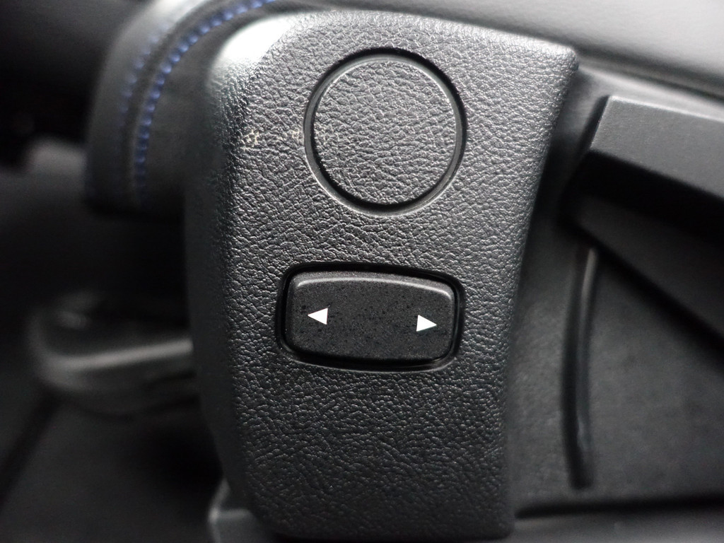 
BMW 3 Serie Touring 318i M Sport Aut- Sport Interieur, Carplay, Standkachel, Sfeerverlichting, Keyless, Ada Cruise vol									