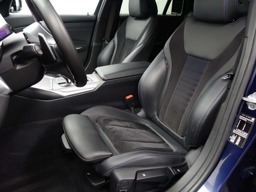 
BMW 3 Serie Touring 318i M Sport Aut- Sport Interieur, Carplay, Standkachel, Sfeerverlichting, Keyless, Ada Cruise vol									