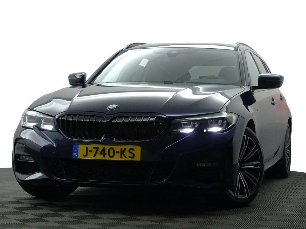 
BMW 3 Serie Touring 318i M Sport Aut- Sport Interieur, Carplay, Standkachel, Sfeerverlichting, Keyless, Ada Cruise vol									