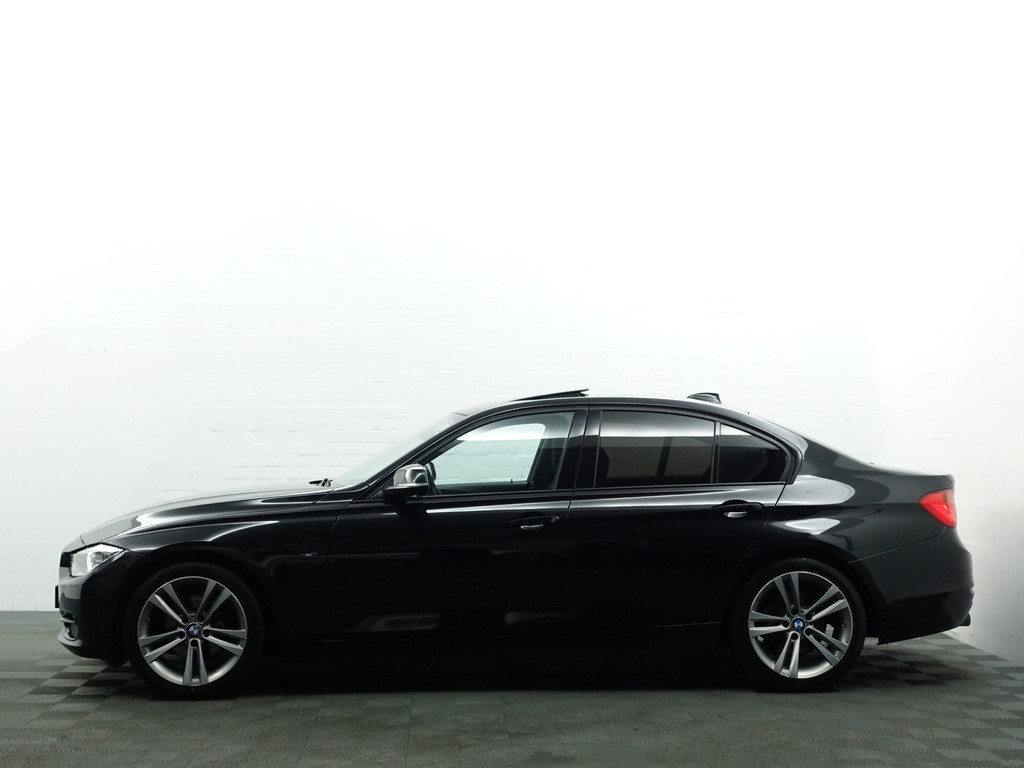 
BMW 3-serie 320d M Sport Aut- Schuifdak, Xenon Led, Sport Interieur, Stoelverwarming, Park Assist, Dynamic Select vol									