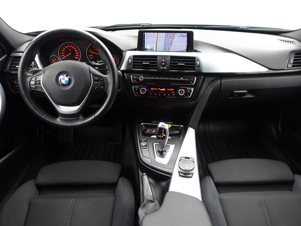 
BMW 3-serie 320d M Sport Aut- Schuifdak, Xenon Led, Sport Interieur, Stoelverwarming, Park Assist, Dynamic Select vol									