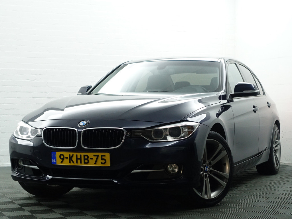 
								BMW 3-serie 320i M Sport Aut- Xenon Led, Park Assist, Sfeerverlichting, Stoelverwarming, Sport Interieur vol									