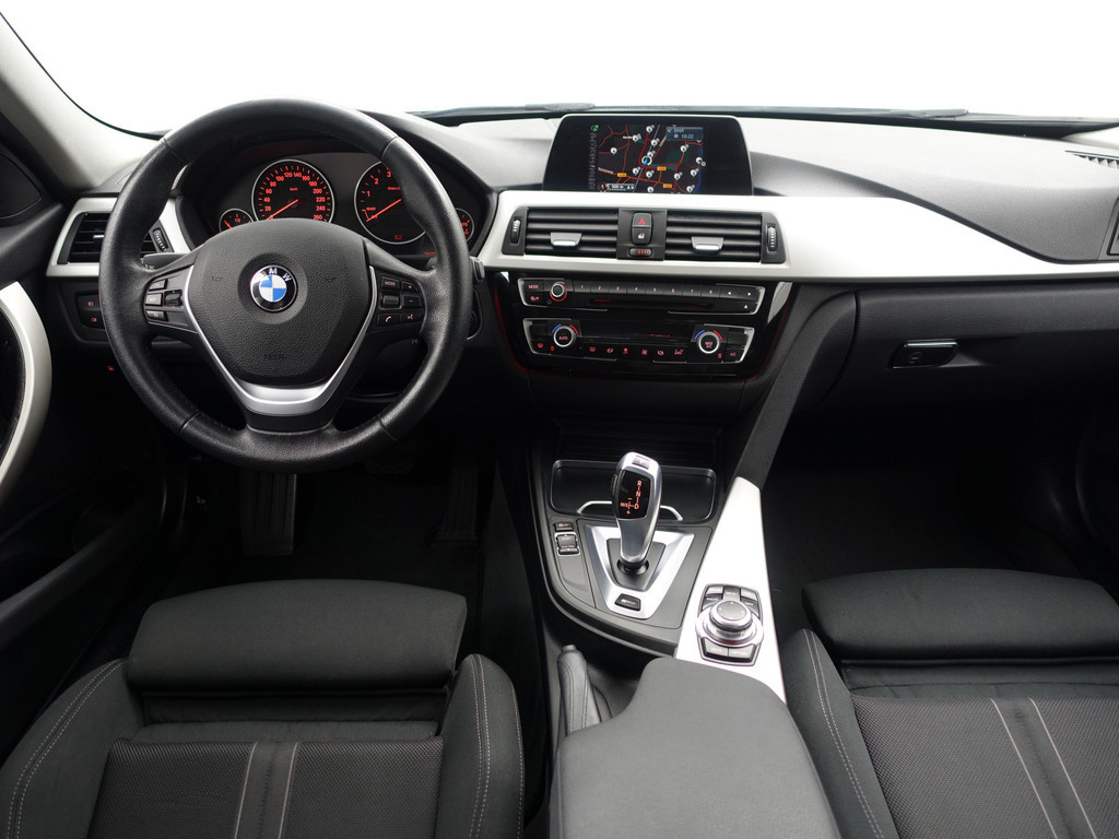
								BMW 3-serie 330e High Executive Aut- Sport Interieur, Xenon Led, Sfeerverlichting, Dynamic Select, Standkachel vol									