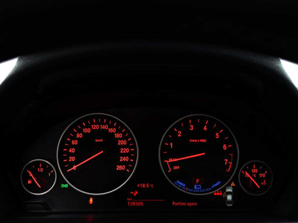 
								BMW 3-serie 330e High Executive Aut- Sport Interieur, Xenon Led, Sfeerverlichting, Dynamic Select, Standkachel vol									