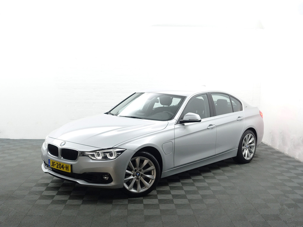 
								BMW 3-serie 330e High Executive Aut- Sport Interieur, Xenon Led, Sfeerverlichting, Dynamic Select, Standkachel vol									