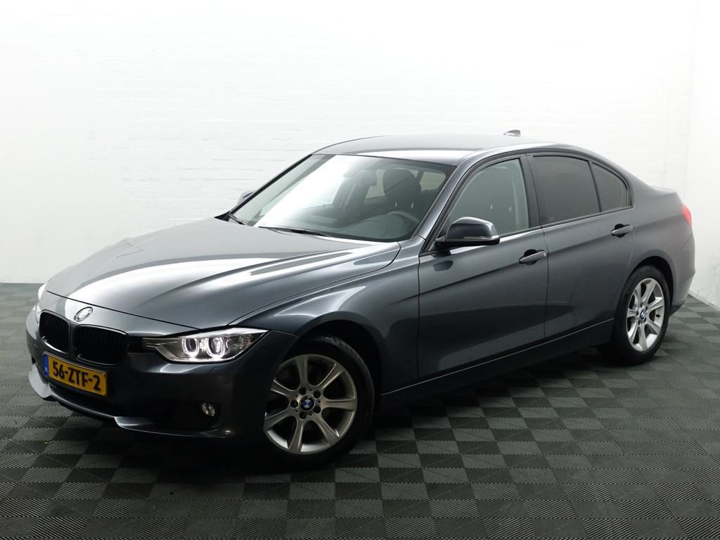 
BMW 3-serie 328i High Executive Aut- NAP 77dkm, Xenon Led, Park Assist, Dynamic Select, Carbon Pakket vol									
