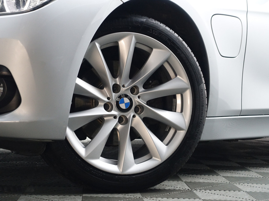 
								BMW 3-serie 330e High Executive Aut- Sport Interieur, Xenon Led, Sfeerverlichting, Dynamic Select, Standkachel vol									