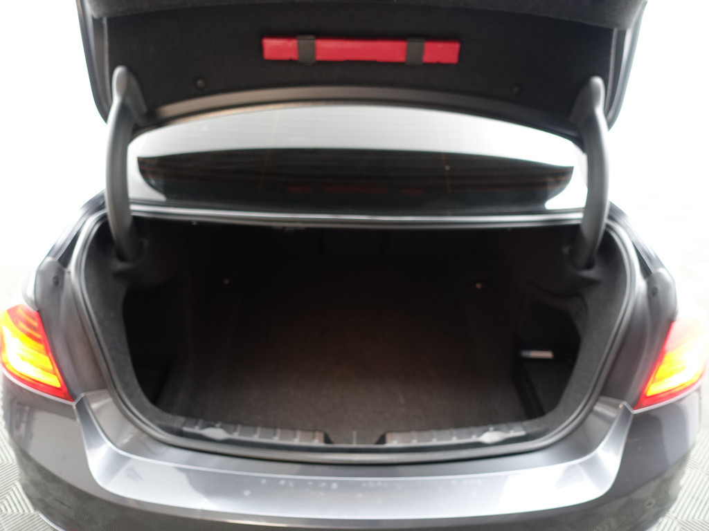 
BMW 3-serie 328i High Executive Aut- NAP 77dkm, Xenon Led, Park Assist, Dynamic Select, Carbon Pakket vol									