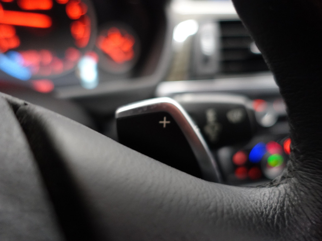 
BMW 3-serie 320i M Performance Aut- 57DKM, Xenon Led, Head-Up, Sfeerverlichting, Lane Assist, Park Assist vol									