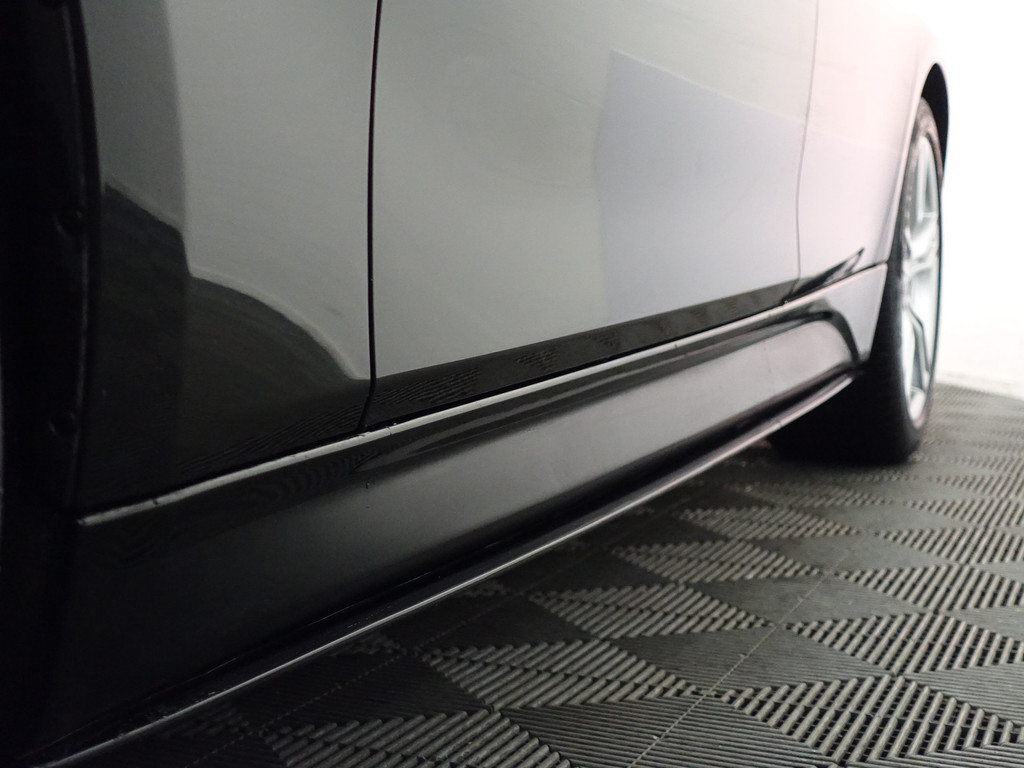 
BMW 3-serie 320i M Performance Aut- 57DKM, Xenon Led, Head-Up, Sfeerverlichting, Lane Assist, Park Assist vol									