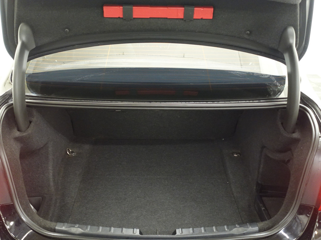 
BMW 3-serie 320i M Performance Aut- 57DKM, Xenon Led, Head-Up, Sfeerverlichting, Lane Assist, Park Assist vol									