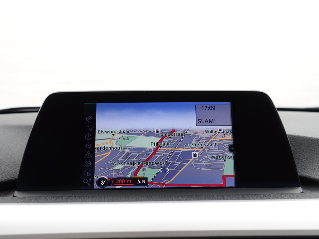 
BMW 3-serie 320i M Sport High Exe Aut- Dynamic Select, Park Assist, Sport Interieur, Navi, Clima, Cruise vol									