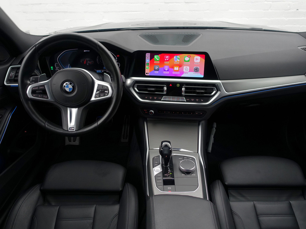 
BMW 3-serie 320e M Performance Aut- Schuifdak, CarPlay, Sfeerverlichting, Standkachel, Xenon Led, Park Assist vol									