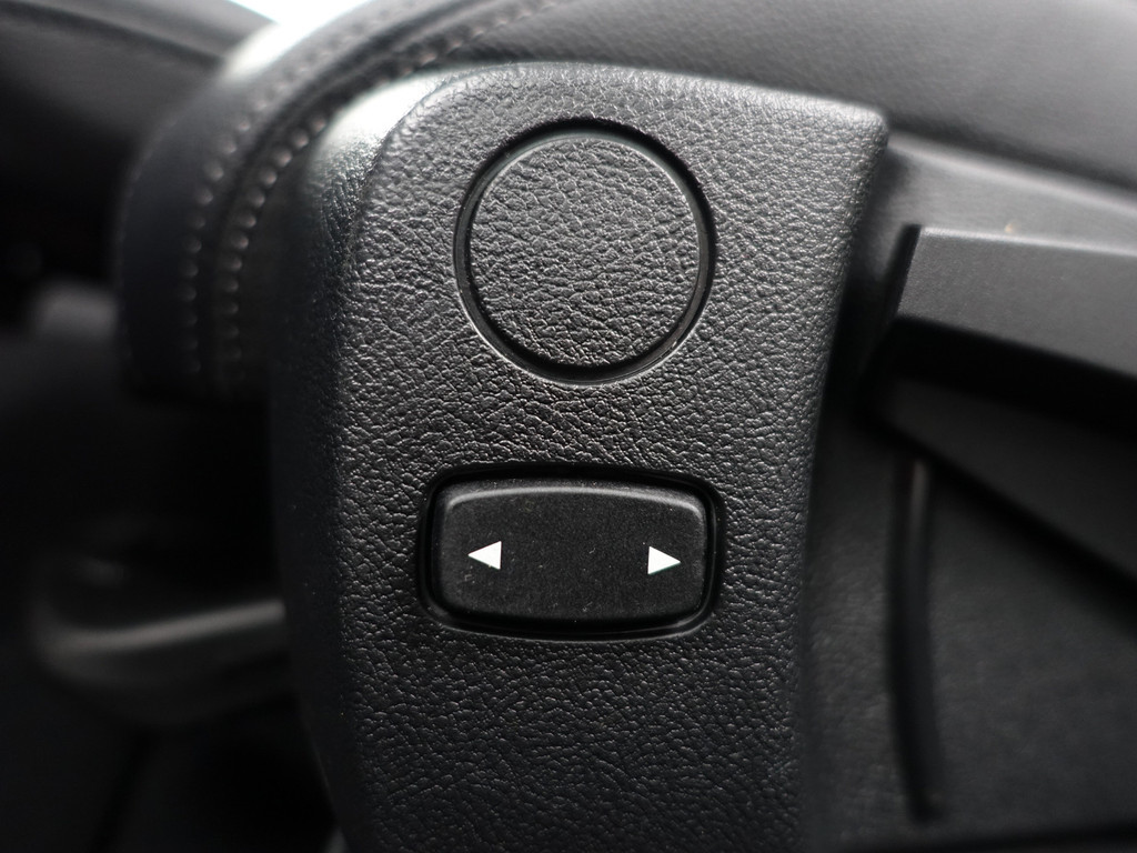 
BMW 3-serie 320e M Performance Aut- Schuifdak, CarPlay, Sfeerverlichting, Standkachel, Xenon Led, Park Assist vol									