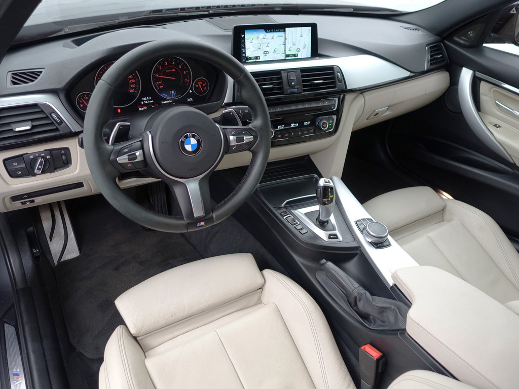 
BMW 3-serie 330e M Performance Aut- Schuifdak, Harman Kardon, Head Up, Lane Assist, 360 Camera, Sfeerverlichting, Xenon Led vol									