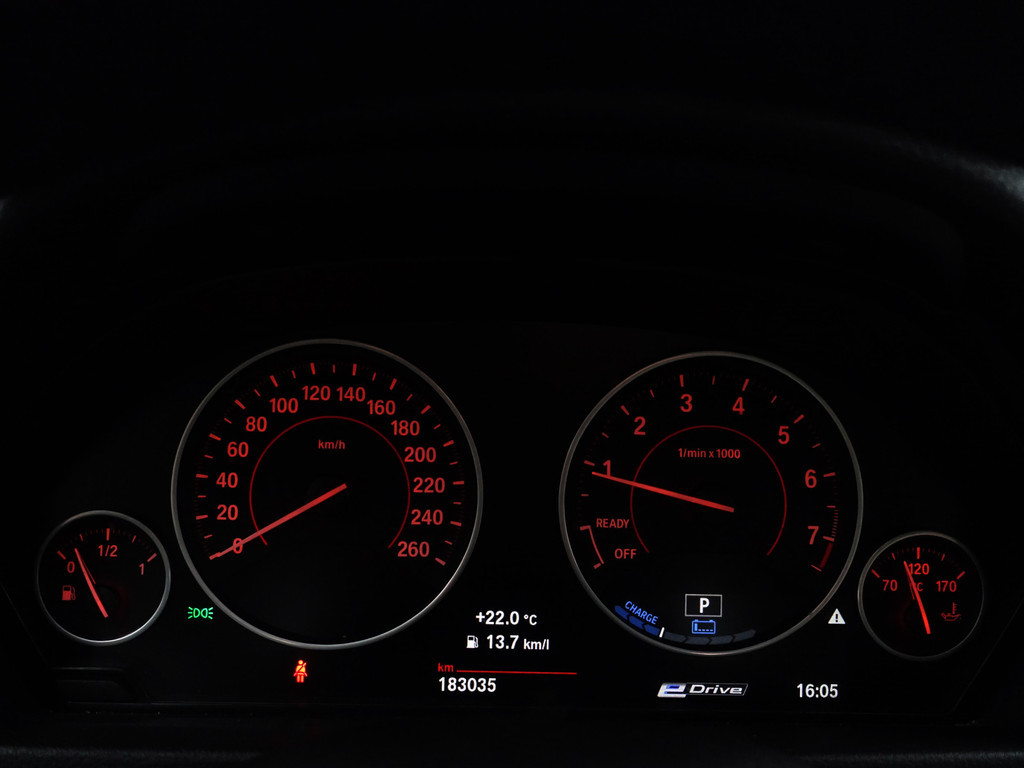 
BMW 3-serie 330e M Performance Aut- Schuifdak, Harman Kardon, Head Up, Lane Assist, 360 Camera, Sfeerverlichting, Xenon Led vol									