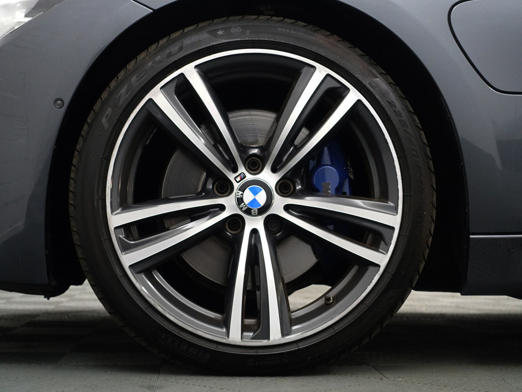 
BMW 3-serie 330e M Performance Aut- Schuifdak, Harman Kardon, Head Up, Lane Assist, 360 Camera, Sfeerverlichting, Xenon Led vol									