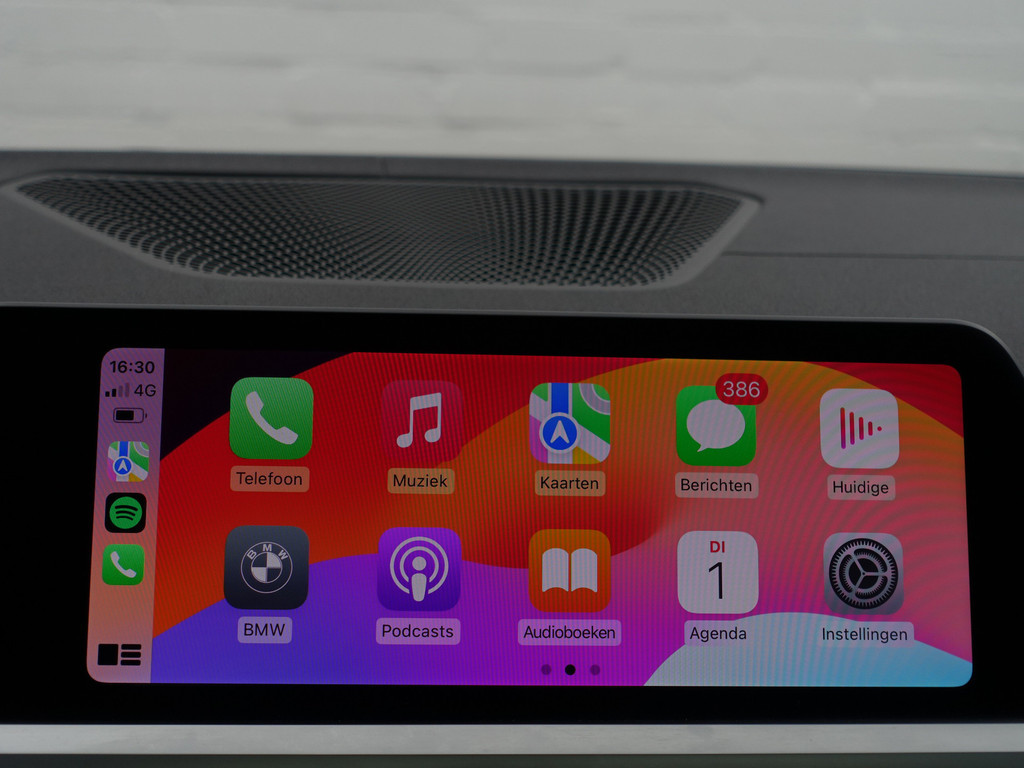 
BMW 3-serie 330e M Sport Aut- Schuifdak, Harman Kardon, Head Up, Sfeerverlichting, 360 Camera, Carplay vol									