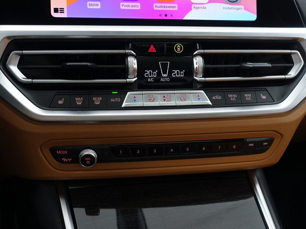 
BMW 3-serie 330e M Sport Aut- Schuifdak, Harman Kardon, Head Up, Sfeerverlichting, 360 Camera, Carplay vol									