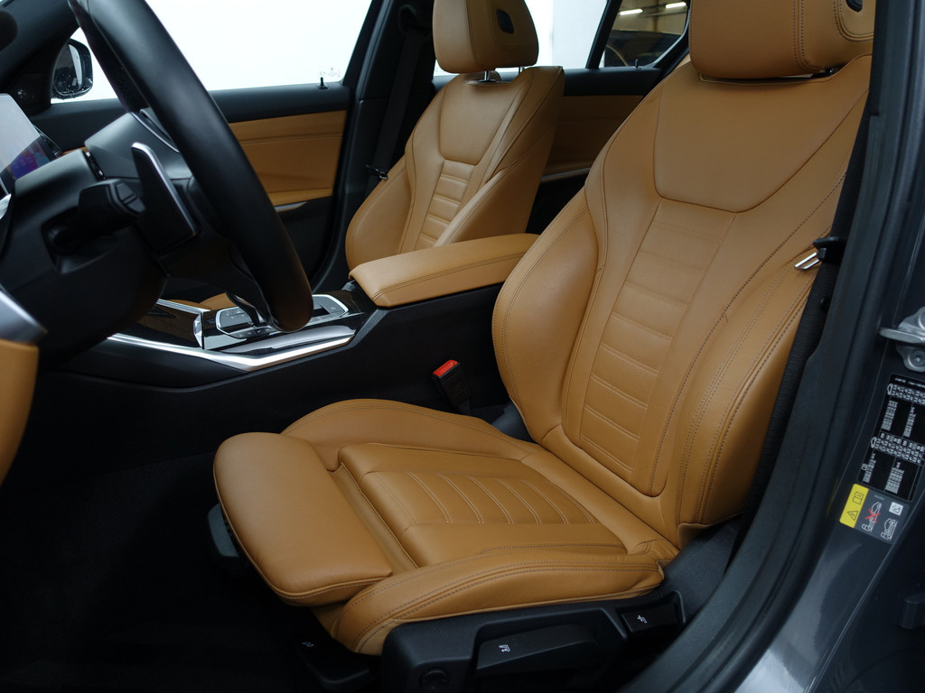 
BMW 3-serie 330e M Sport Aut- Schuifdak, Harman Kardon, Head Up, Sfeerverlichting, 360 Camera, Carplay vol									