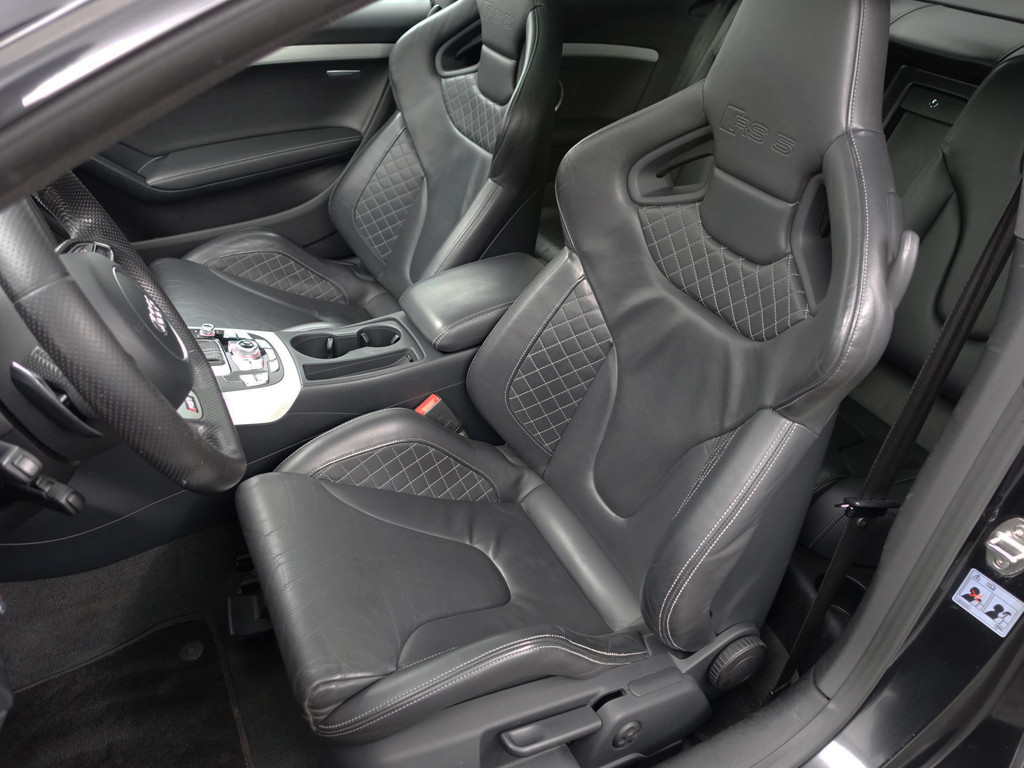 
Audi RS5 4.2 FSI Quattro Performance Aut- Exclusive Interieur, Bang Olufsen, Ada Cruise, Panodak, Keyless vol									