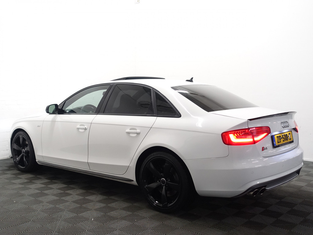 
Audi S4 3.0 TFSI Quattro 334pk Black Optic Aut- Schuifdak, Sport Interieur, Carbon Pakket, Memory Seats, Park Assist, Dynamic Select vol									